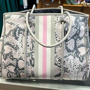 NWT Prenelove Women’s Large Tote Bag. Light Pink & Gray Snakeskin Print.